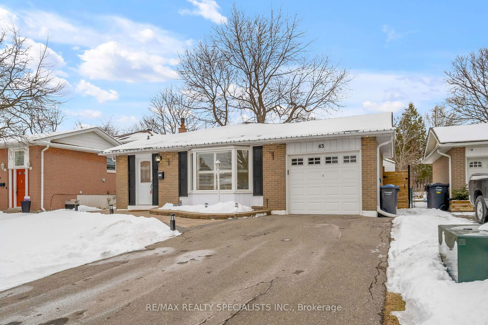 Detached House for sale at 63 Lockton Crescent, Brampton, Bram East, L6W 1C2 - MLS: W11955978