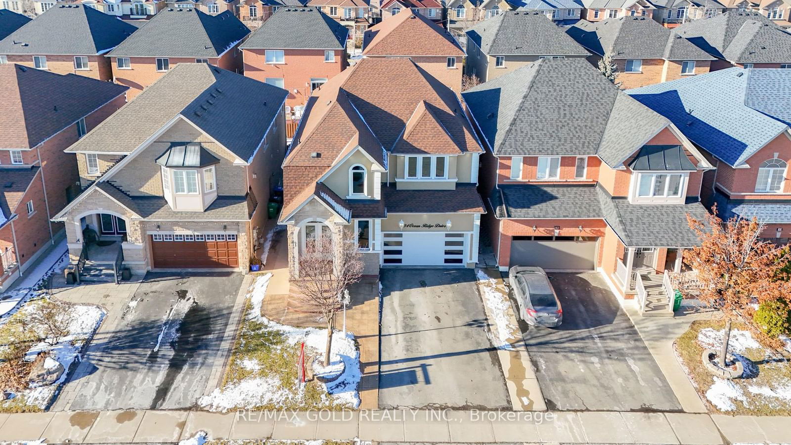 Detached House sold at 34 Ocean Ridge Drive, Brampton, Sandringham-Wellington, L6R 3K5 - MLS: W11956009