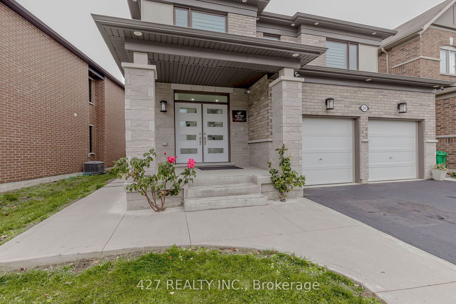 Detached House for sale at 20 Dolucci Crescent, Brampton, Northwest Brampton, L7A 5E9 - MLS: W11956158