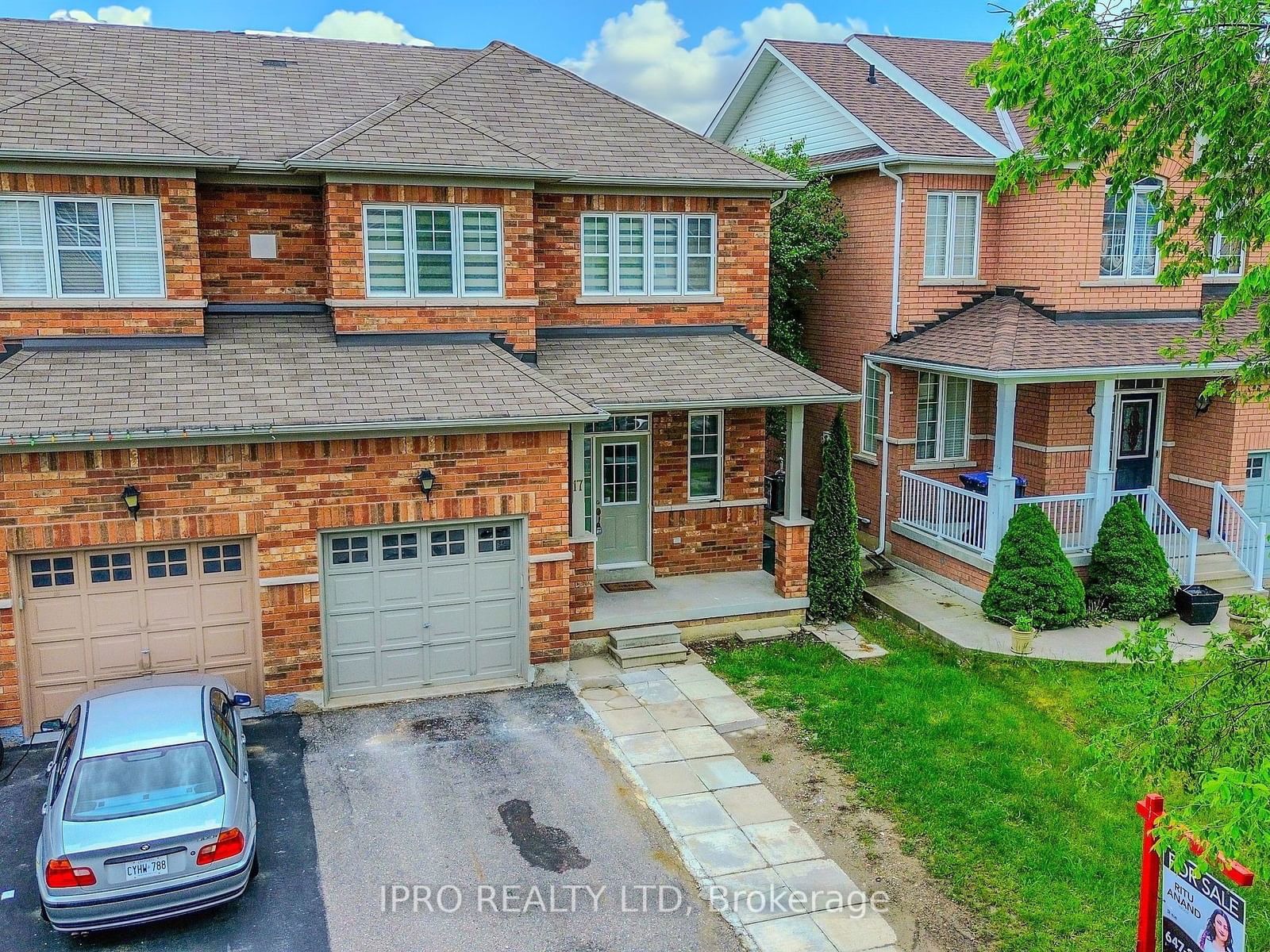 Semi-Detached House for sale at 17 Prudhomme Drive, Brampton, Sandringham-Wellington, L6R 0H2 - MLS: W11956211