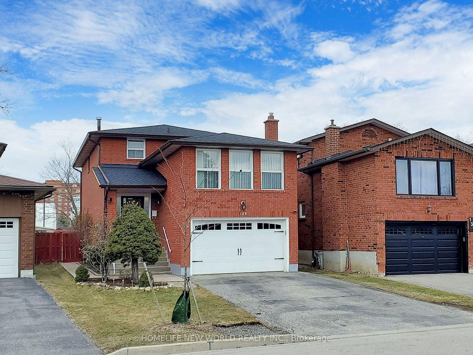 Detached House leased at 129 Chalfield Lane, Mississauga, Rathwood, L6Z 1K8 - MLS: W11956214