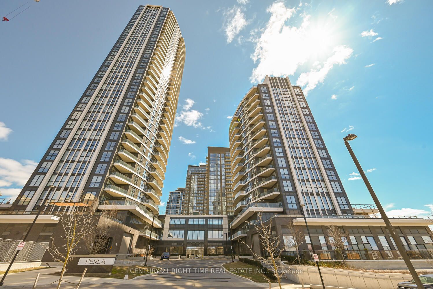 Condo leased at 1410-65 Watergarden Drive, Mississauga, Hurontario, L5R 0G9 - MLS: W11956399