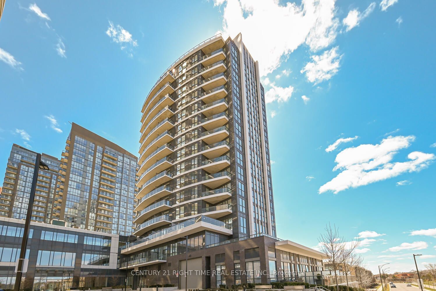 Condo leased at 1410-65 Watergarden Drive, Mississauga, Hurontario, L5R 0G9 - MLS: W11956399