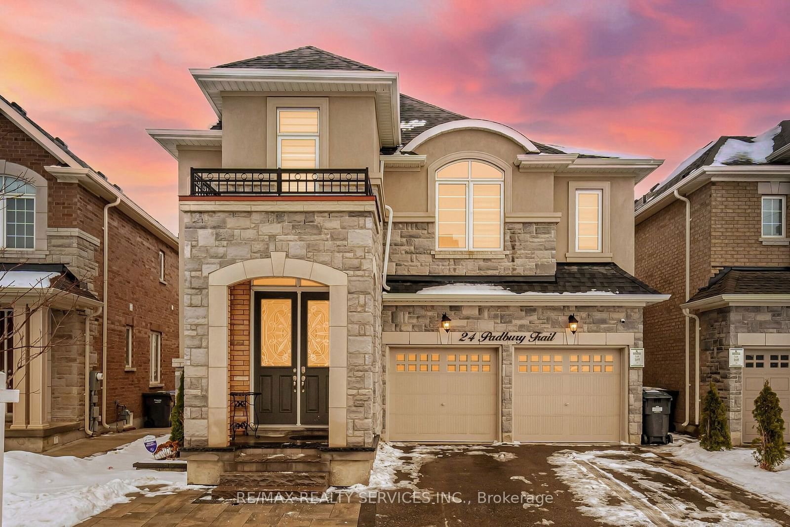 Detached House for sale at 24 Padbury Trail, Brampton, Northwest Brampton, L7A 4V2 - MLS: W11956419