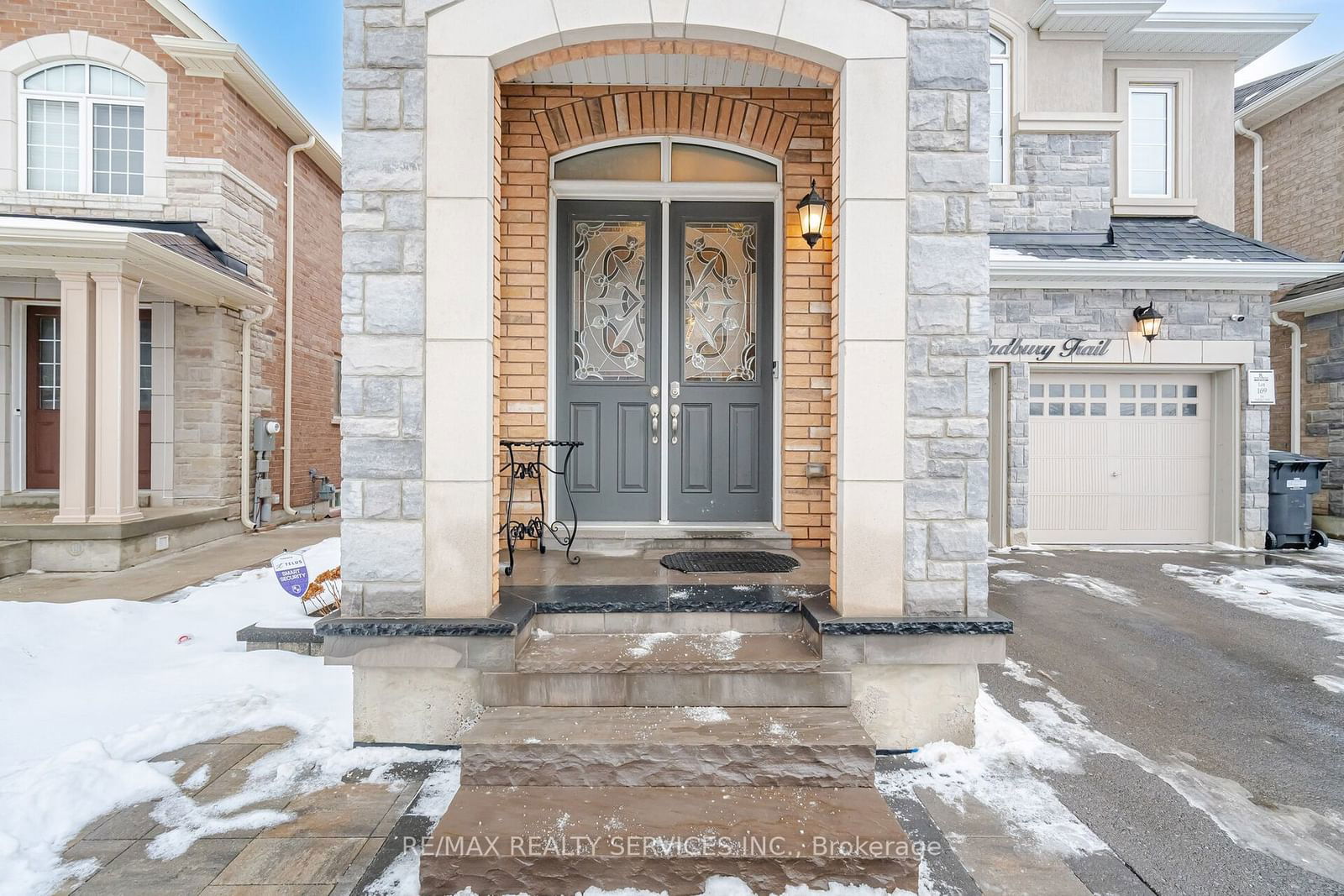 Detached House for sale at 24 Padbury Trail, Brampton, Northwest Brampton, L7A 4V2 - MLS: W11956419