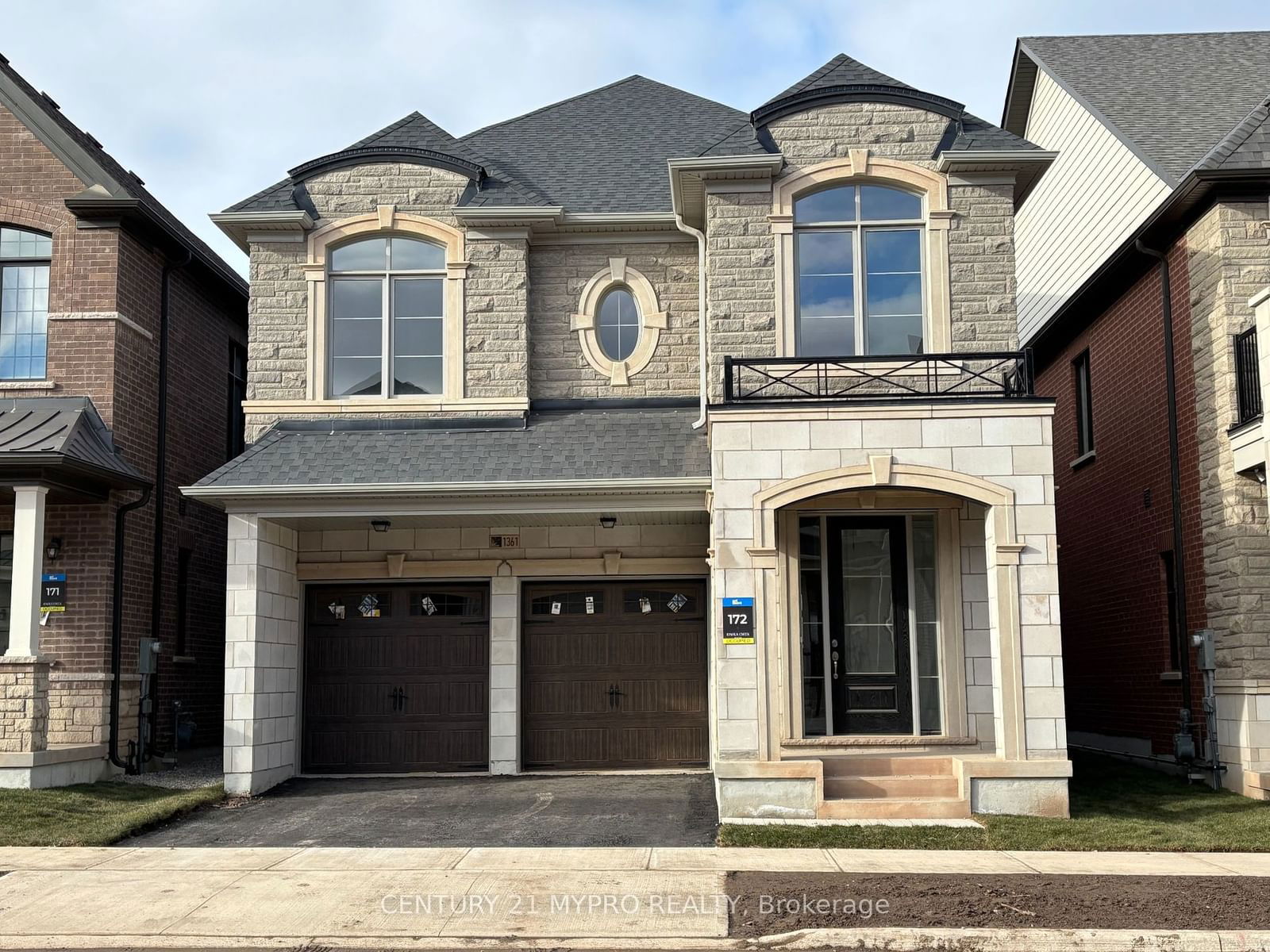 Detached House for sale at 1361 Hydrangea Gdns, Oakville, Rural Oakville, L6H 7Z7 - MLS: W11956550