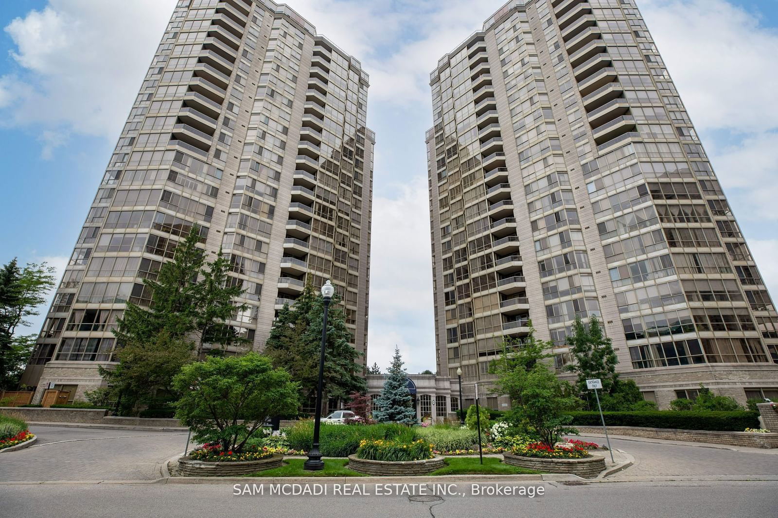 Condo for lease at 513-55 Kingsbridge Garden Circle, Mississauga, Hurontario, L5R 1Y1 - MLS: W11956640