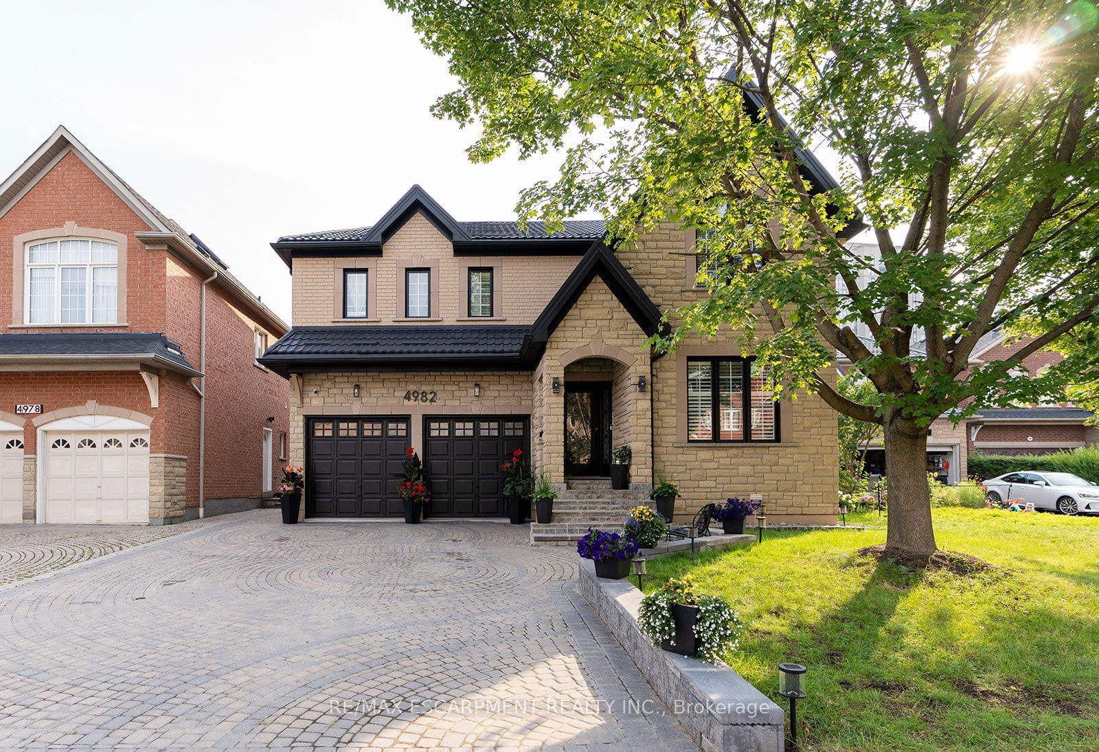 Detached House for lease at 4982 Maxine Place, Mississauga, Hurontario, L4Z 4H9 - MLS: W11956681