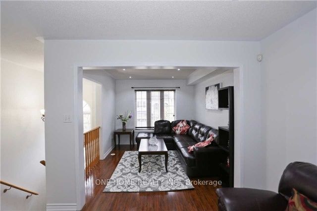 Townhouse for lease at 108-601 Shoreline Drive, Mississauga, Cooksville, L5B 4K5 - MLS: W11956781