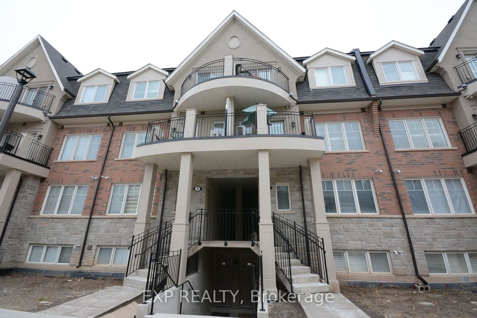 Building at 2420 Baronwood Drive, Oakville, West Oak Trails