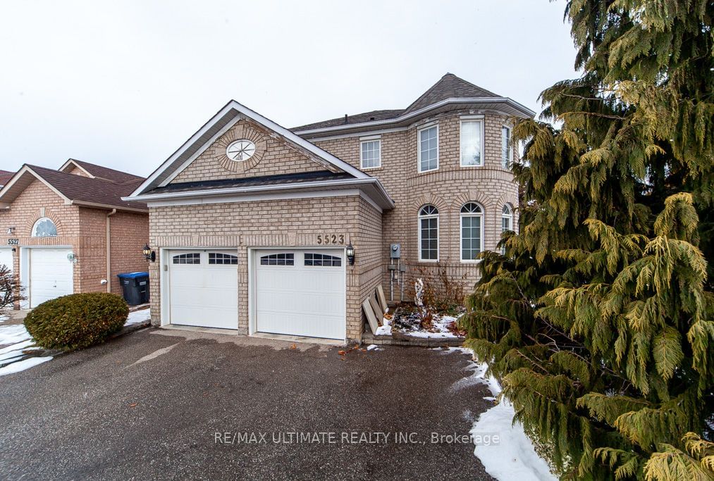 Detached House for sale at 5523 Loon Lake Avenue, Mississauga, East Credit, L5V 2J5 - MLS: W11956986