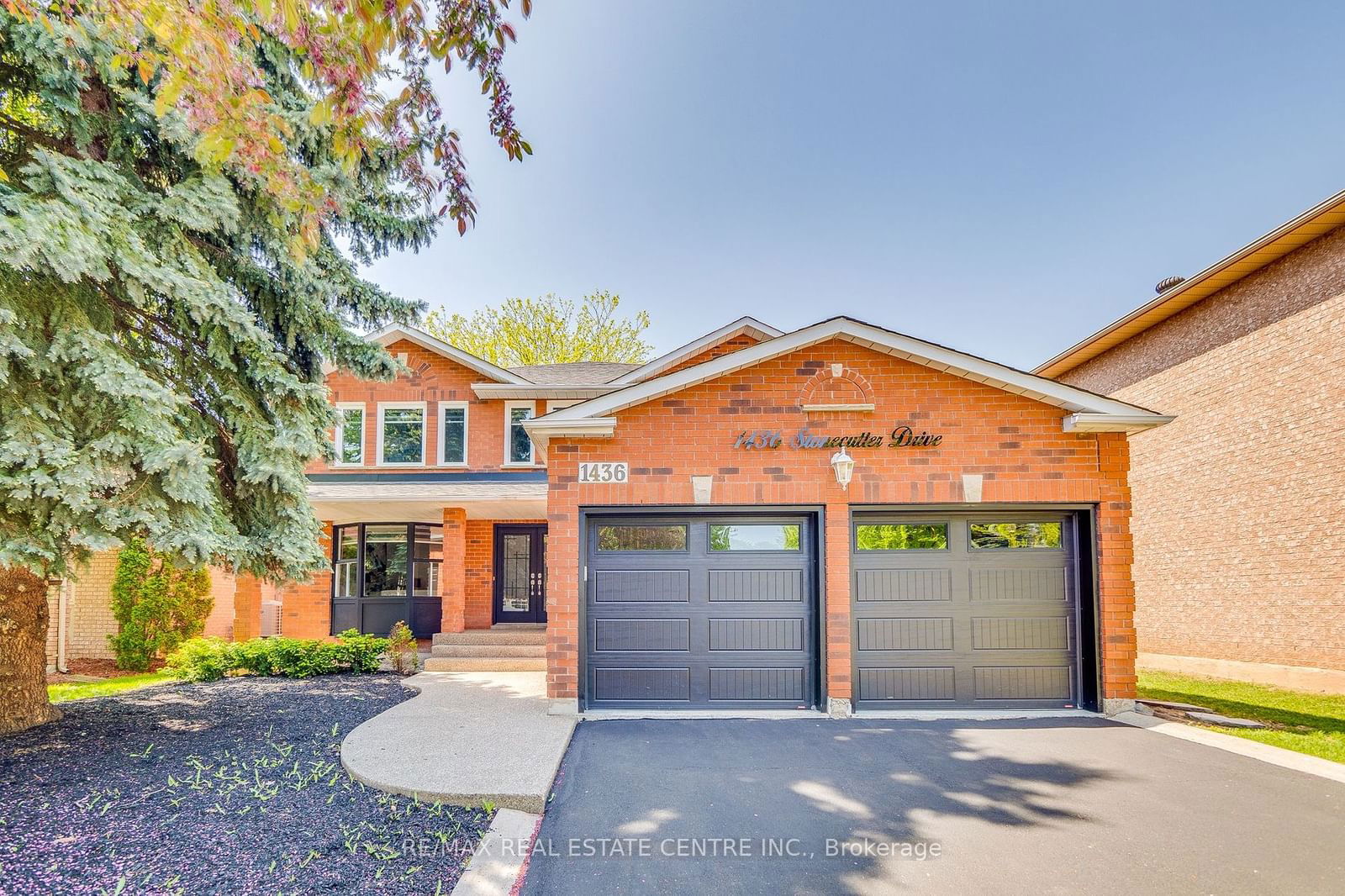 Detached House for sale at 1436 Stonecutter Drive, Oakville, Glen Abbey, L6M 3C3 - MLS: W11957114