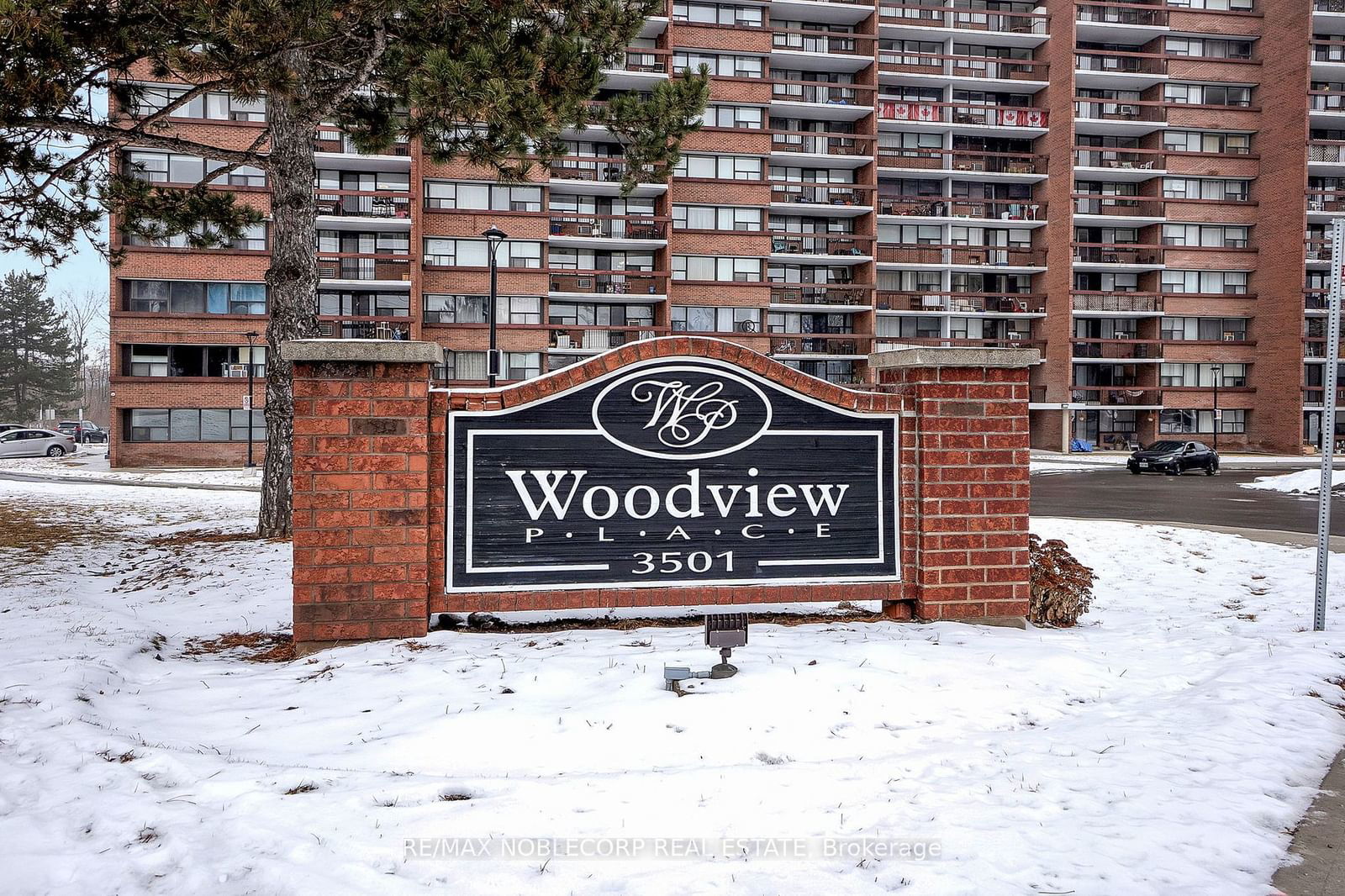 Condo for sale at 1010-3501 Glen Erin Drive, Mississauga, Erin Mills, L5L 2E9 - MLS: W11957215