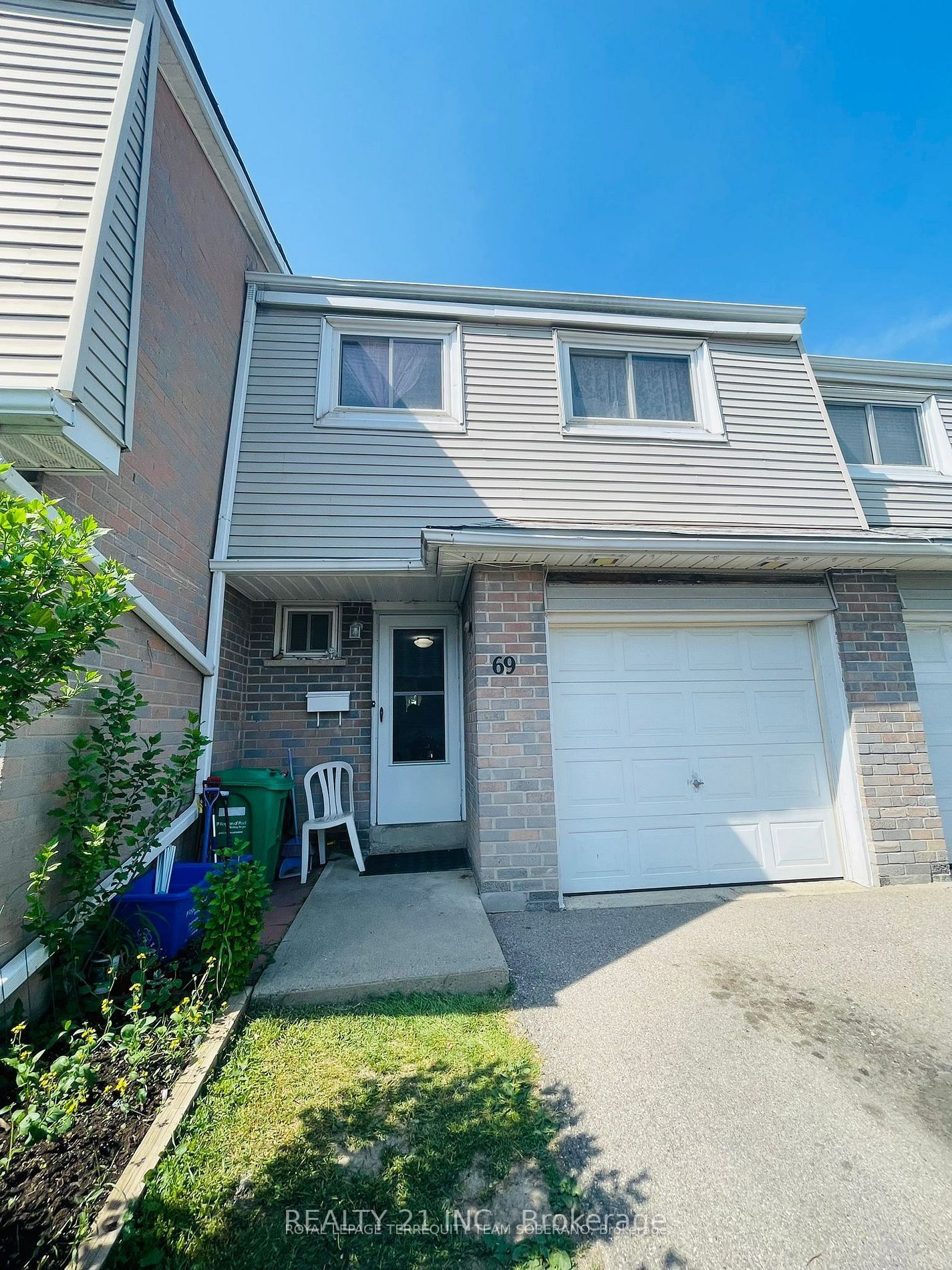 Townhouse for sale at 69-400 Mississauga Valley Boulevard, Mississauga, Mississauga Valleys, L5A 3N6 - MLS: W11957242