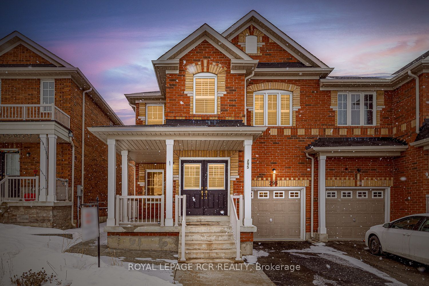 Semi-Detached House for sale at 295 Brussels Avenue, Brampton, Sandringham-Wellington, L6Z 0G4 - MLS: W11957289