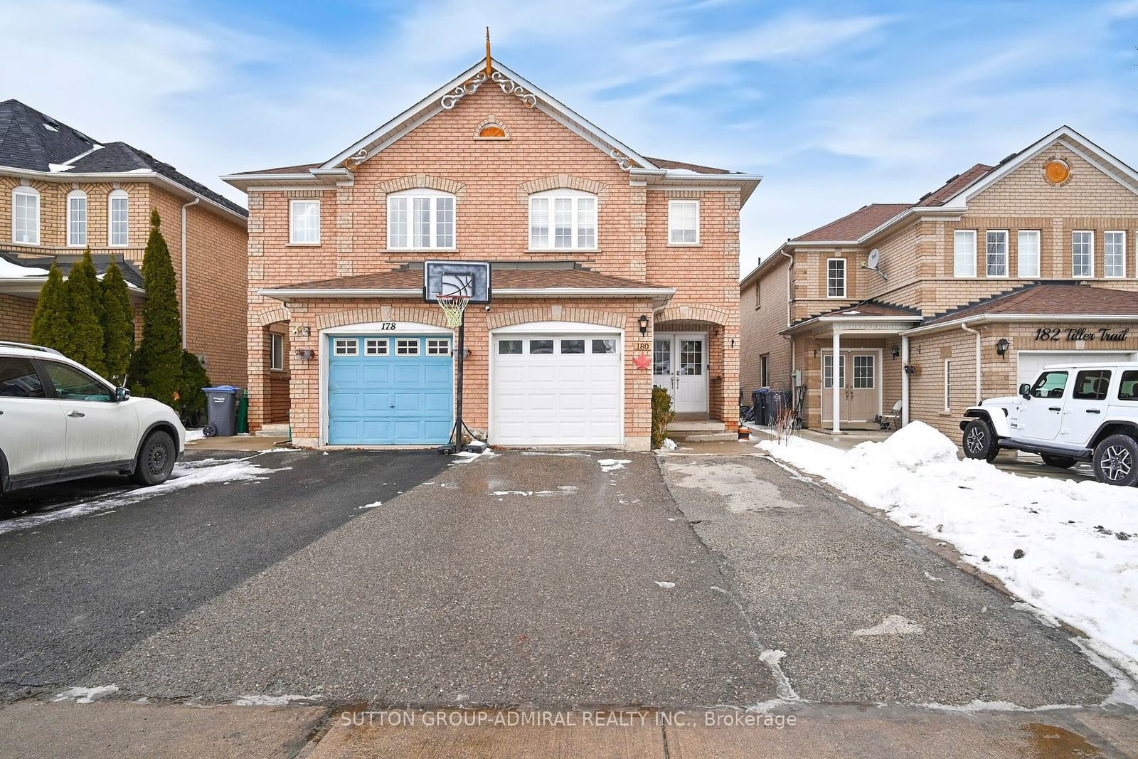 Semi-Detached House for sale at 180 Tiller Trail, Brampton, Fletcher's Creek Village, L6X 4S8 - MLS: W11957626