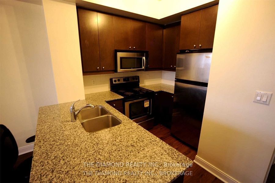 Condo for lease at 1407-60 Absolute Avenue, Mississauga, City Centre, L4Z 0A9 - MLS: W11957673