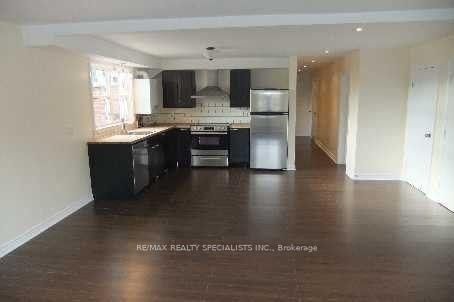 378 Lakeshore Road