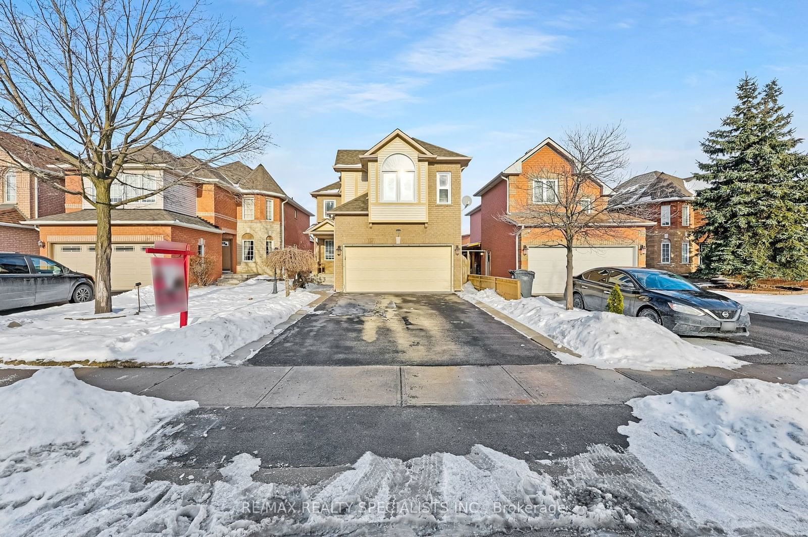 Detached House for sale at 7 Creekwood Drive, Brampton, Snelgrove, L7A 1G6 - MLS: W11957873