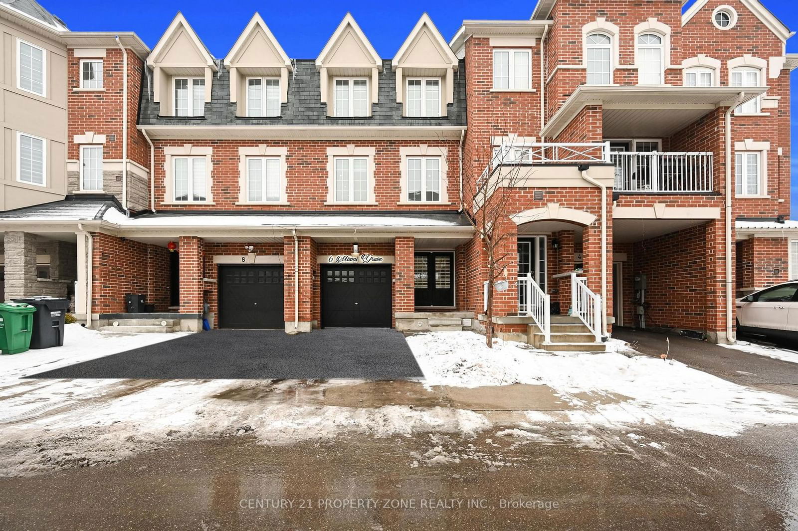 Townhouse for sale at 6 Miami Grve, Brampton, Heart Lake, L6Z 0H7 - MLS: W11957925