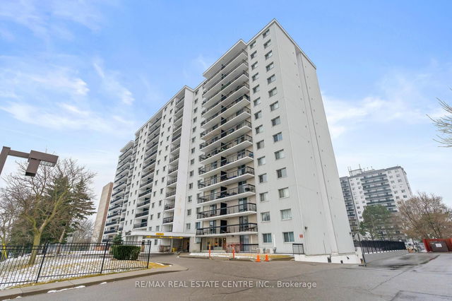 1110 - 1100 Caven Street