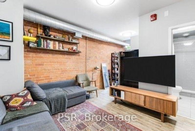 Unit 310 — 2870 Dundas Street W — photo 3