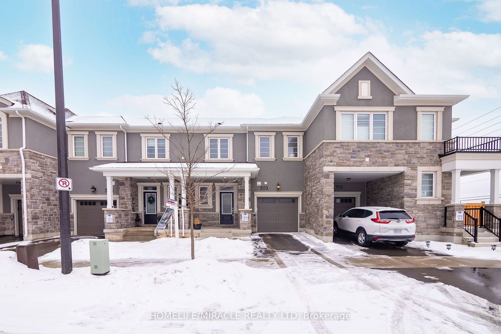 Townhouse for sale at 503 Bellflower Court, Milton, Walker, L9E 1W5 - MLS: W11958081