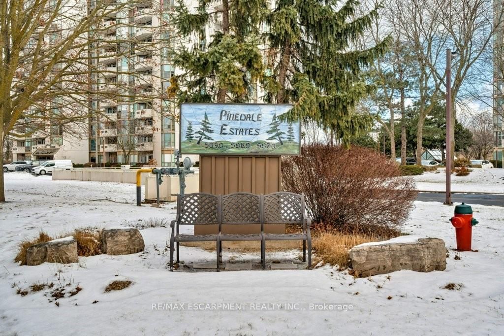 Condo for sale at 607-5080 Pinedale Avenue, Burlington, Appleby, L7L 5V7 - MLS: W11958531