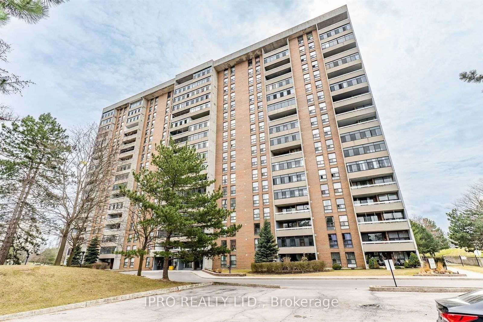 Condo leased at 1203-15 Kensington Road, Brampton, Queen Street Corridor, L6T 3W2 - MLS: W11958846