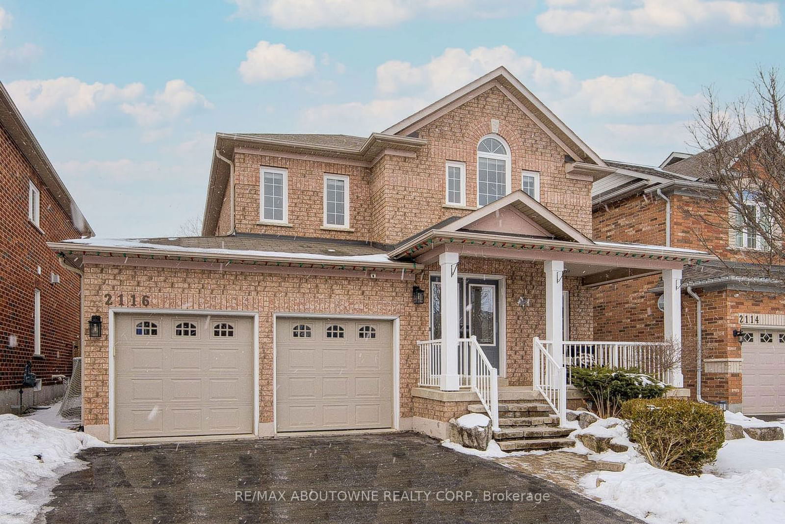 Detached House sold at 2116 Newell Crescent, Burlington, Orchard, L7L 7C3 - MLS: W11958864