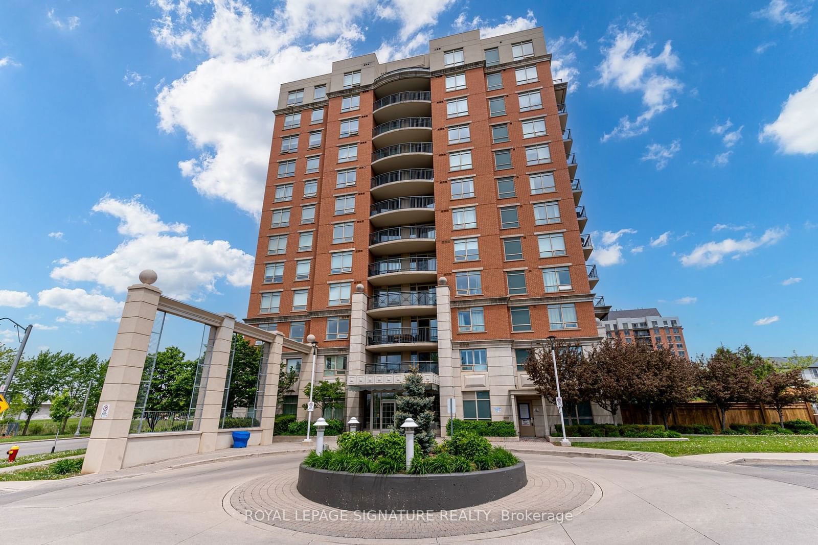 Condo for sale at 911-2365 Central Park Drive, Oakville, Uptown Core, L6H 0C7 - MLS: W11958928