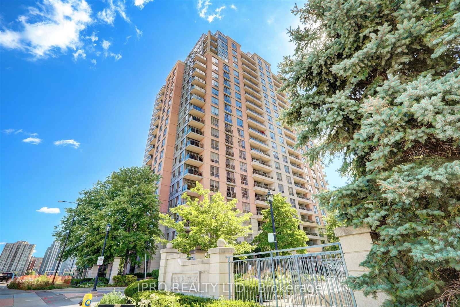 Condo leased at 2008-5229 Dundas Street, Toronto, Islington-City Centre West, M9B 6L9 - MLS: W11959126