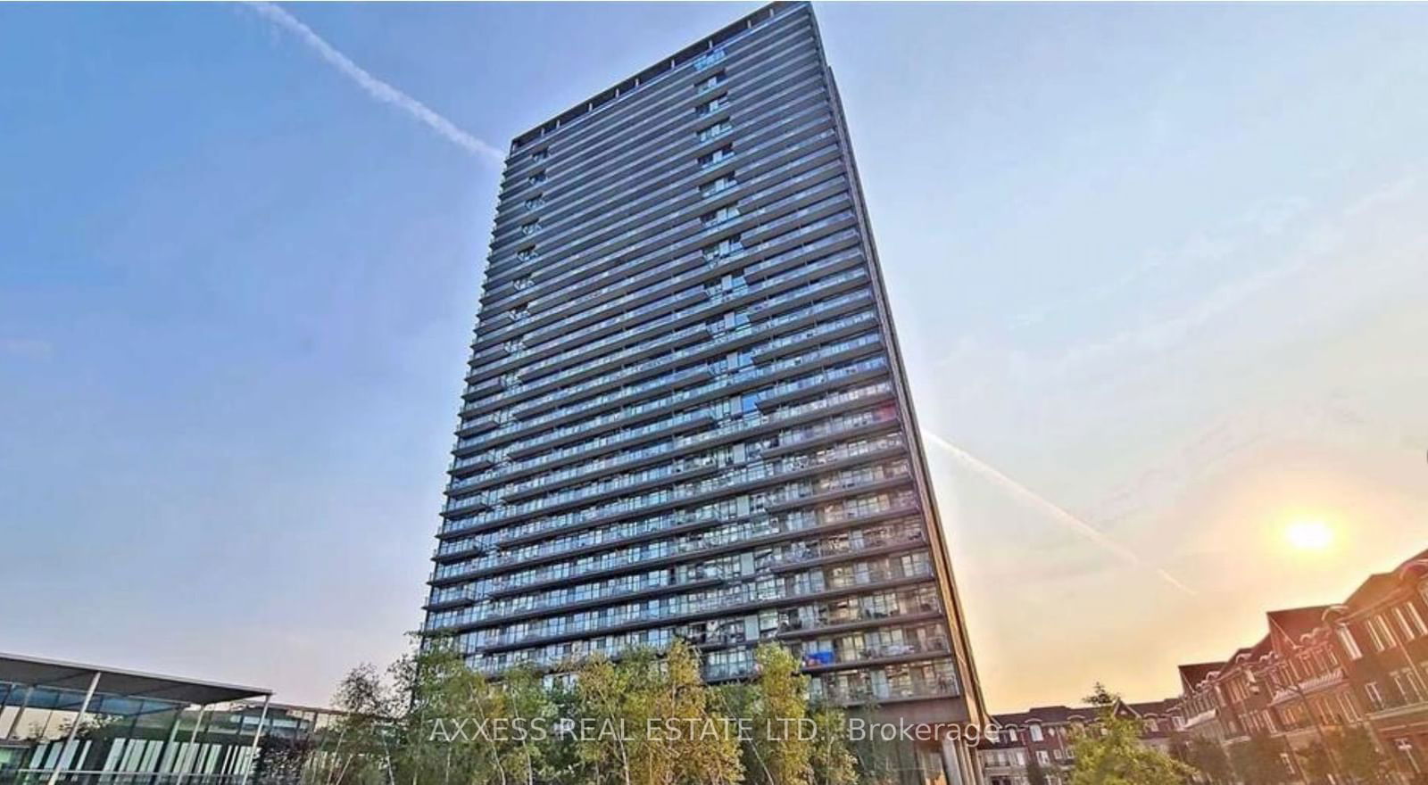 Condo for lease at 3016-105 The Queensway Way, Toronto, High Park-Swansea, M6S 5B5 - MLS: W11959226