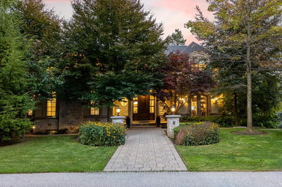 1 Ridgecross Rd, Toronto - Edenbridge-Humber Valley image-0-1
