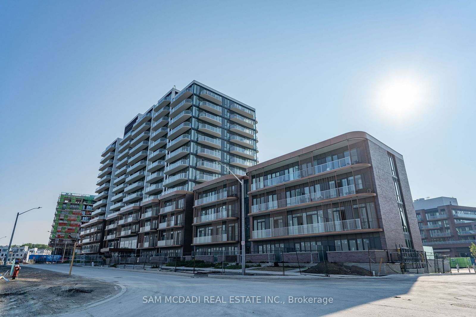 Condo for lease at 1412-220 Missinnihe Way, Mississauga, Port Credit, L5H 0A9 - MLS: W11959617