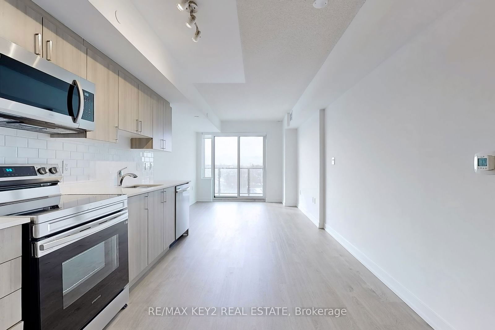 Condo for lease at 626-556 Marlee Avenue, Toronto, Yorkdale-Glen Park, M6B 0B1 - MLS: W11959679