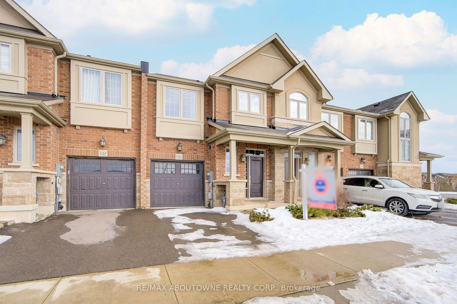 Townhouse for sale at 3163 William Coltson Avenue, Oakville, Rural Oakville, L6H 7E3 - MLS: W11959754