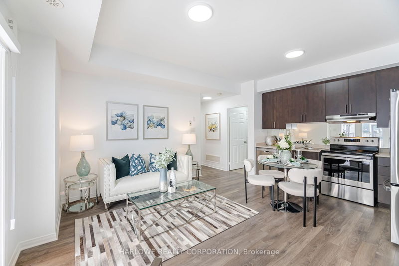 home for sale on 146-60 Fairwood Circle