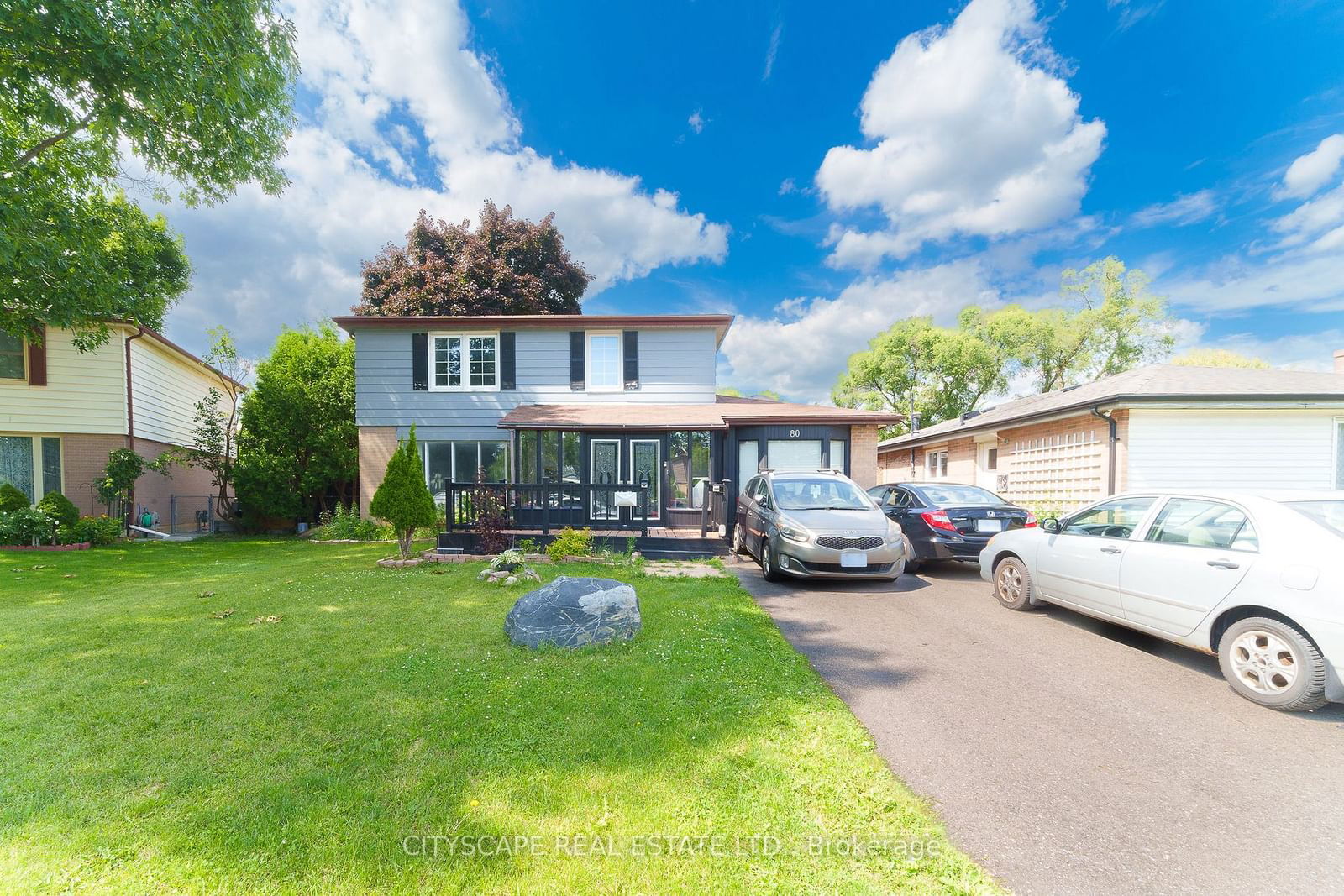 Detached House for sale at 80 Brookland Drive, Brampton, Avondale, L6T 2M5 - MLS: W11960095