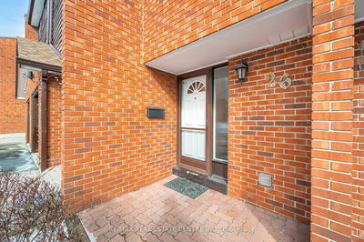 Unit 26 — 4230 Fieldgate Dr, Mississauga - Rathwood image-0-2