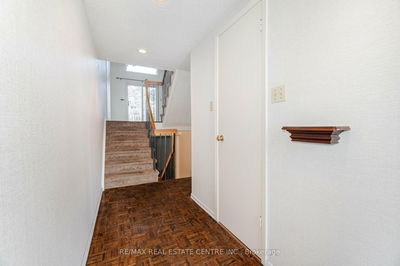 Unit 26 — 4230 Fieldgate Dr, Mississauga - Rathwood image-0-4