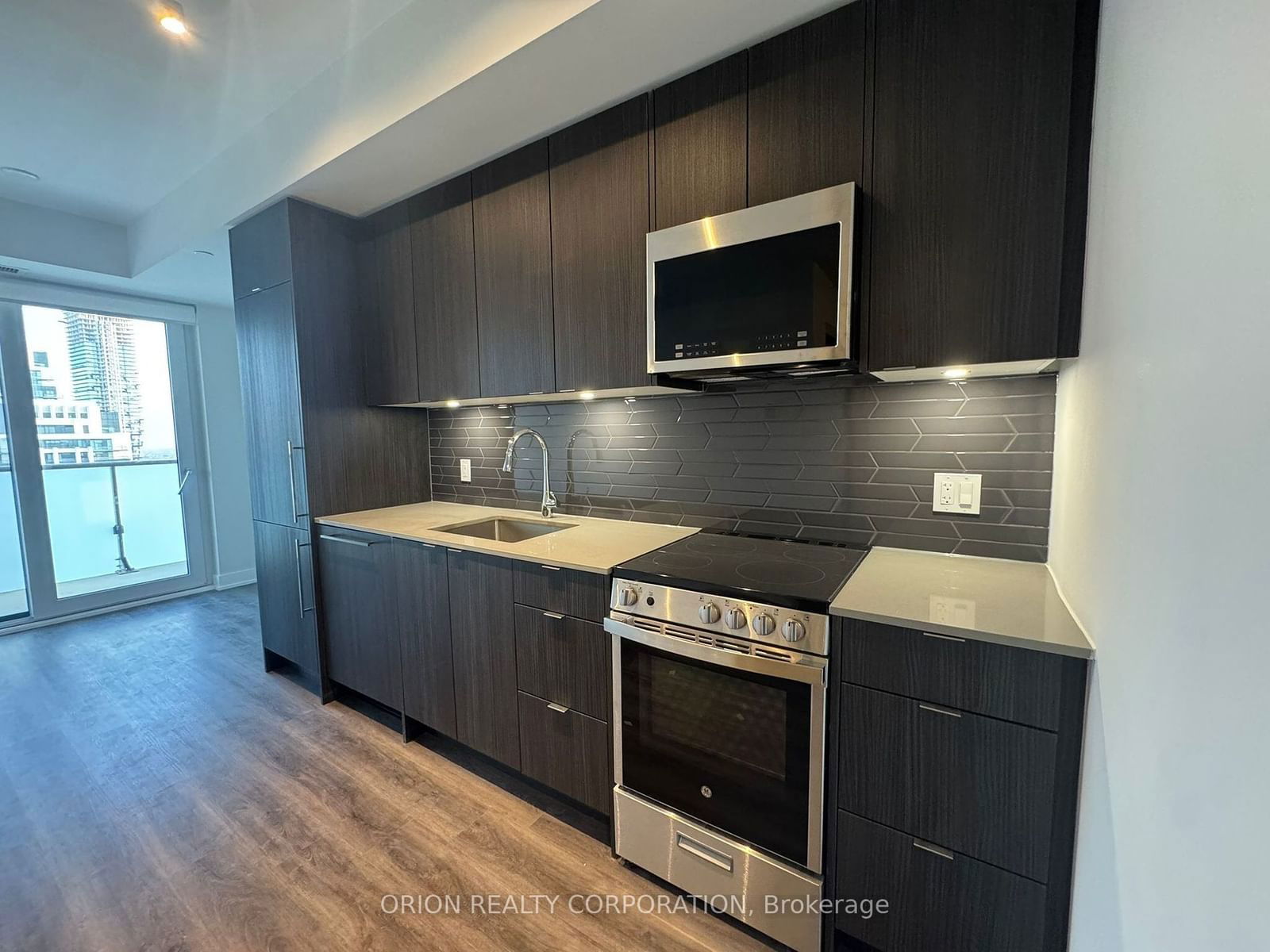 Condo leased at 2308-4130 Parkside Village Drive, Mississauga, City Centre, L5B 3M8 - MLS: W11960130