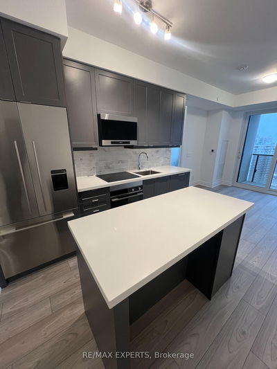 Unit 1702 — 30 Elm Dr, Mississauga - City Centre image-0-3