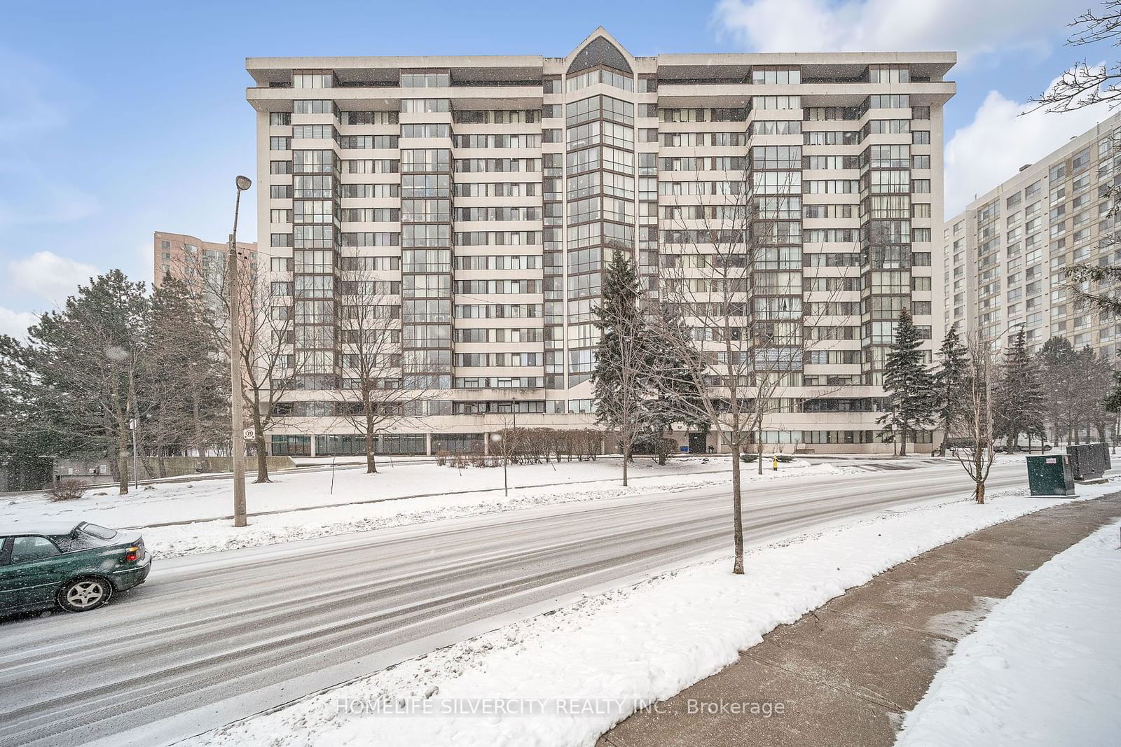 Condo for sale at 801-21 Markbrook Lane, Toronto, Mount Olive-Silverstone-Jamestown, M9V 5E4 - MLS: W11960418