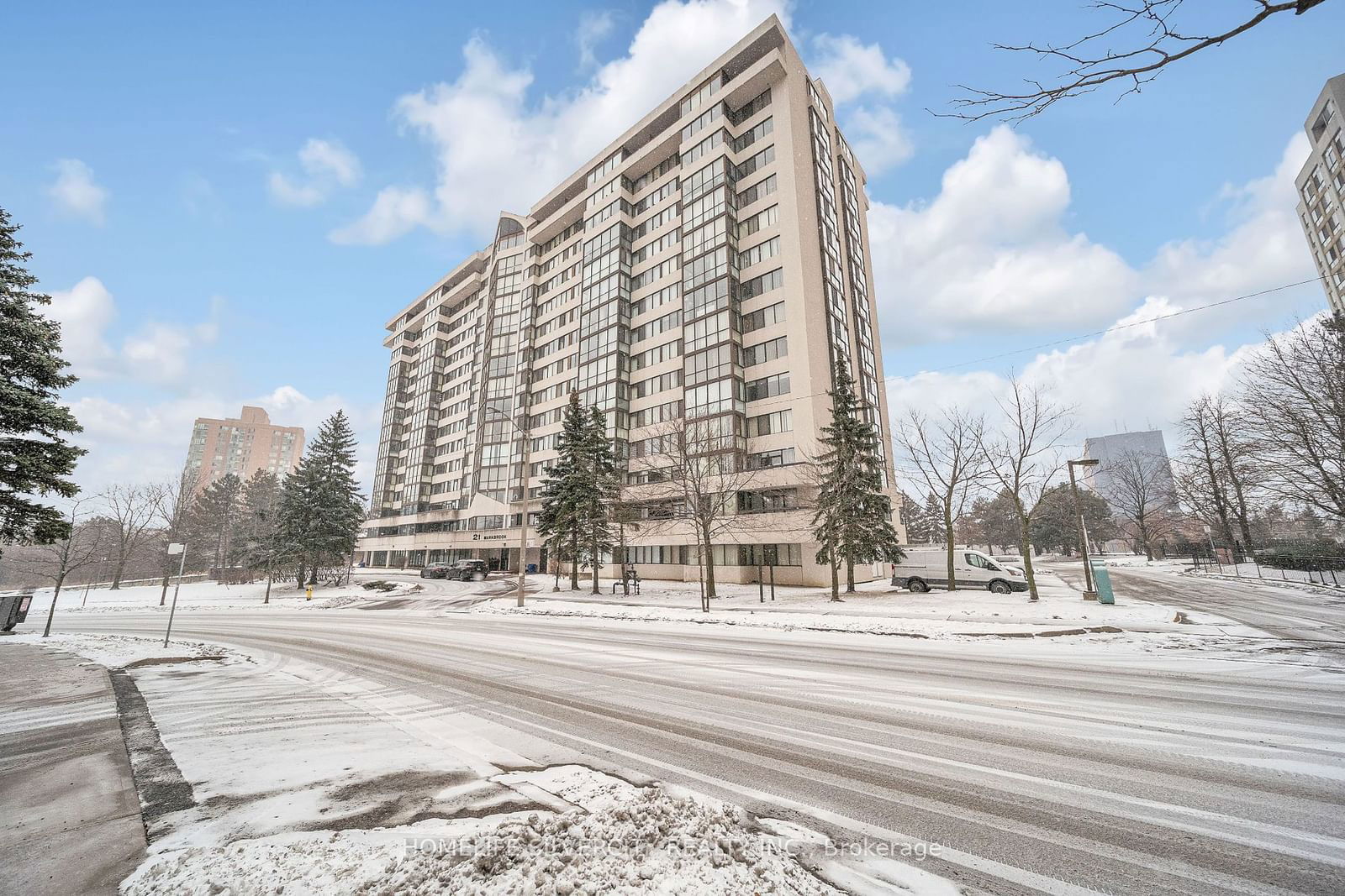 Condo for sale at 801-21 Markbrook Lane, Toronto, Mount Olive-Silverstone-Jamestown, M9V 5E4 - MLS: W11960418