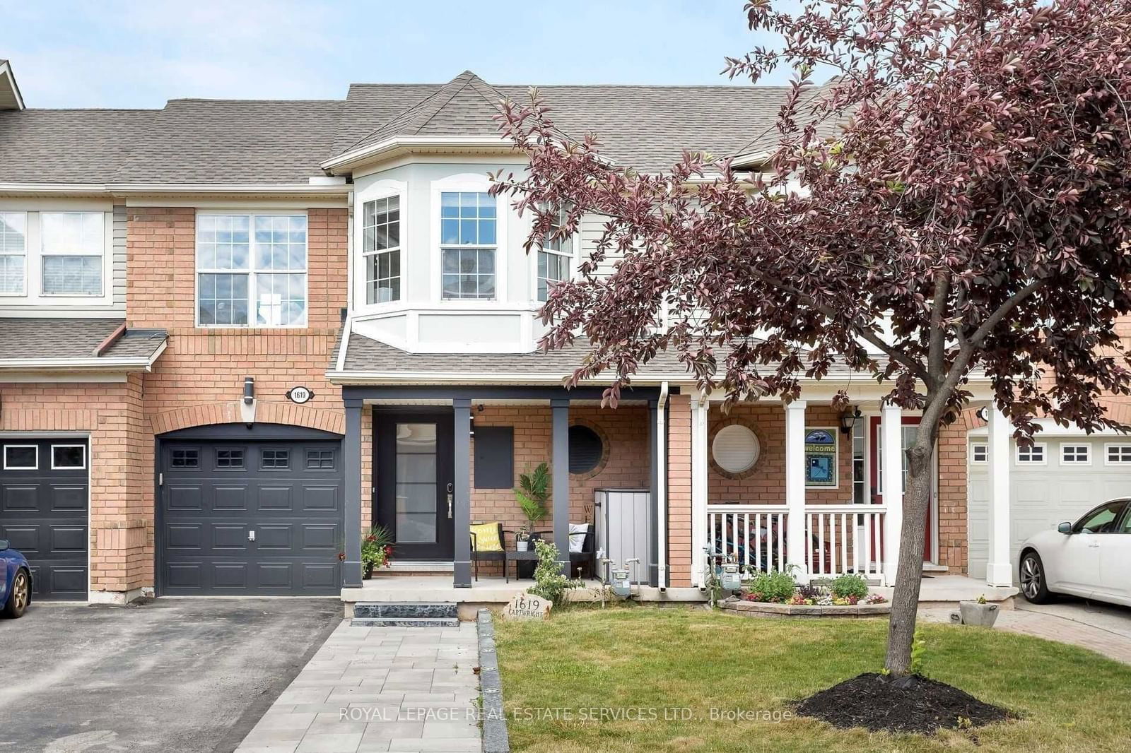 Townhouse for lease at 1619 Cartwright Crescent, Milton, Clarke, L9T 5N6 - MLS: W11960590