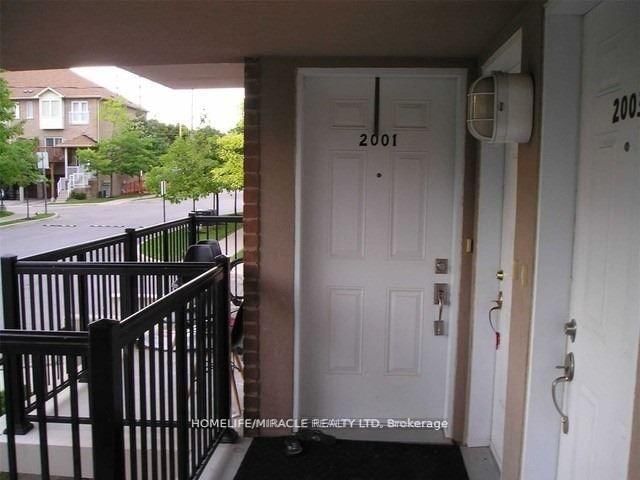 Townhouse leased at 2001-3031 Finch Avenue, Toronto, Humber Summit, M9M 0A3 - MLS: W11960683