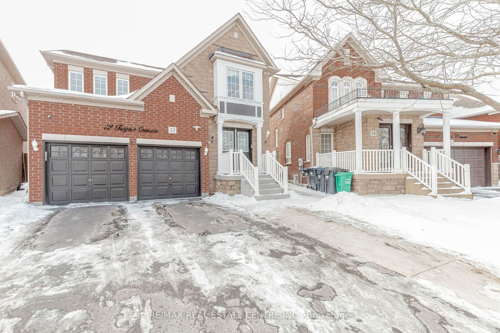 Detached House for sale at 12 Tregate Crescent, Brampton, Fletcher's Meadow, L7A 2P3 - MLS: W11961237