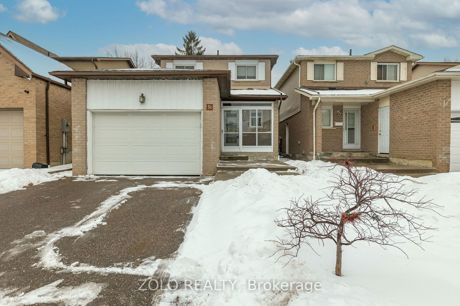 Detached House sold at 51 Newbridge Crescent, Brampton, Westgate, L6S 4B5 - MLS: W11961459