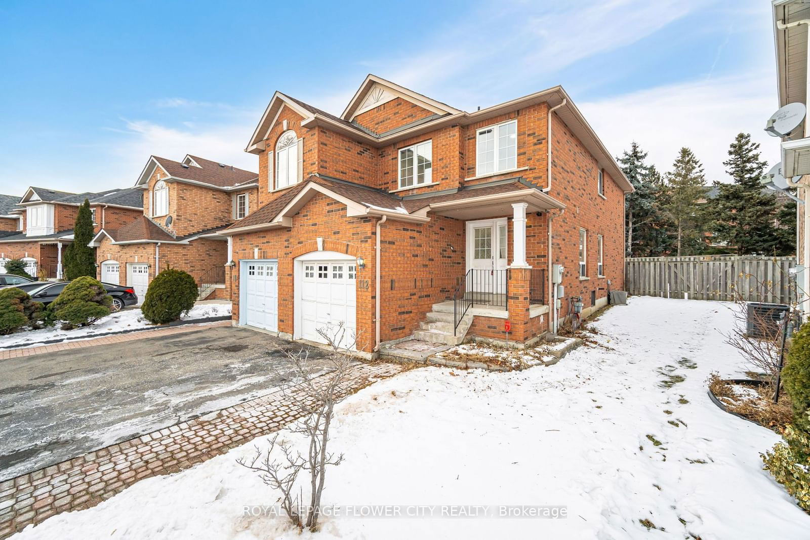 Semi-Detached House for sale at 112 Merganser Crescent, Brampton, Fletcher's Creek South, L6W 4G4 - MLS: W11961534